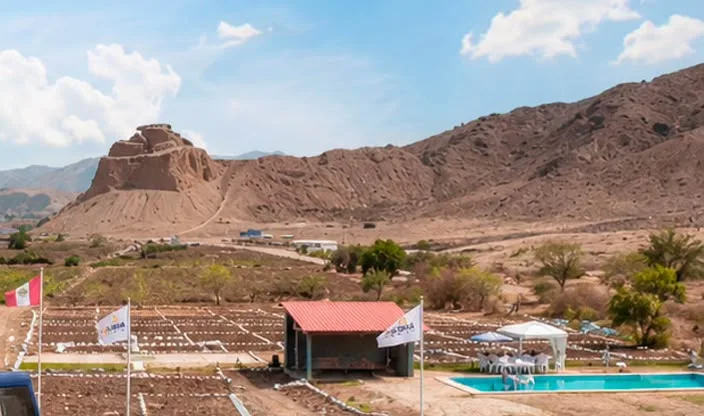 Lotización de Villa Tomabal frente al Castillo de Tomabal, Virú